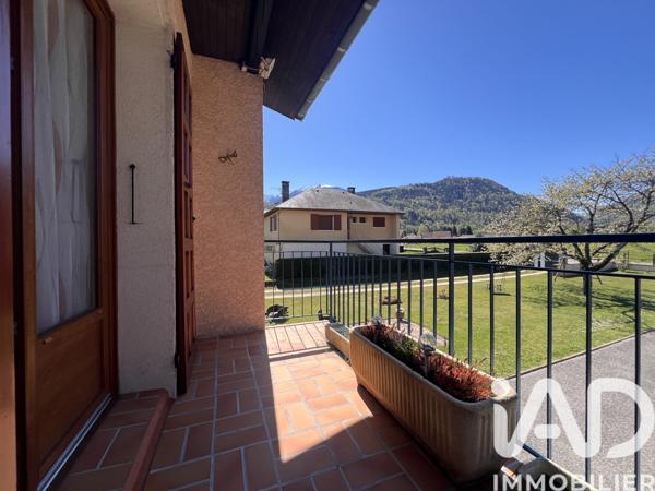 Maison à vendre 6 pièces 107 m² Valgelon-La Rochette