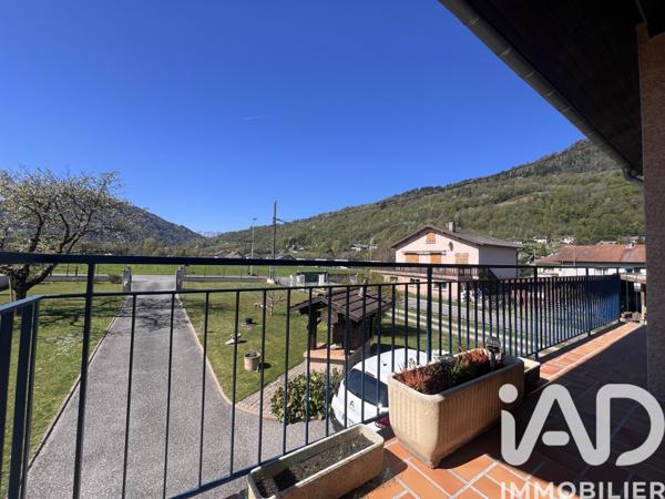 Maison à vendre 6 pièces 107 m² Valgelon-La Rochette