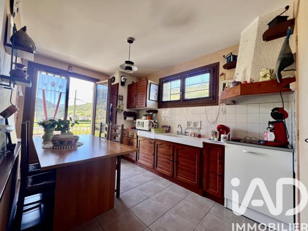 Maison à vendre 6 pièces 107 m² Valgelon-La Rochette