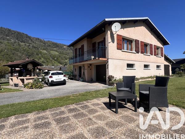 Maison à vendre 6 pièces 107 m² Valgelon-La Rochette