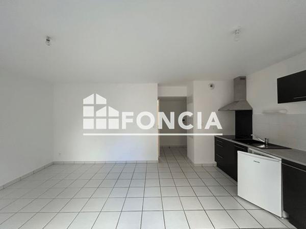 Location Studio 33.33 m² - RUE PASTEUR Port-vendres 66660