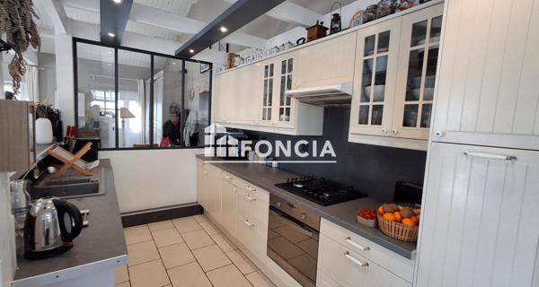 À vendre Maison 5 pièces 175.71 m² - Saint-vivien 17220
