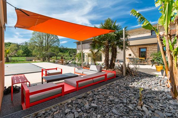 Romans-sur-Isère (26100) Bastide de Grand Standing : Un Écrin de Luxe et de Confort , une rénovation exceptionnelle et qualitative.