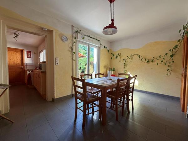 Maison 5 pièces 102m² avec espace extérieur au bord de l'eau