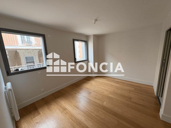 Location Appartement 4 pièces 91.55 m² - Mont-de-marsan 40000