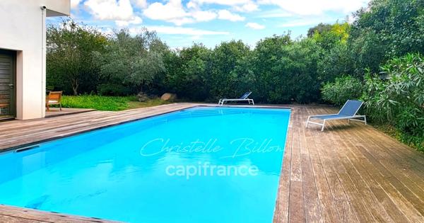 Maison à vendre 9 pièces PORTO VECCHIO (20)