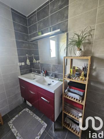 Maison à vendre 4 pièces 112 m² Roullet-Saint-Estèphe