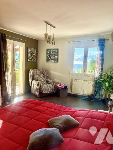 Castellar, villa de 5 pièces de 129 m² avec piscine, ver mer et montagnes 