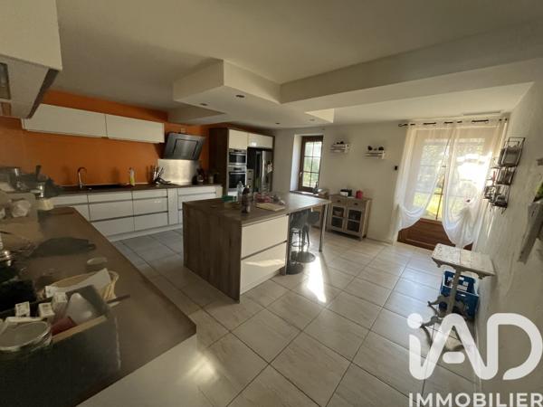 Maison à vendre 5 pièces 182 m² Lamonzie-Saint-Martin