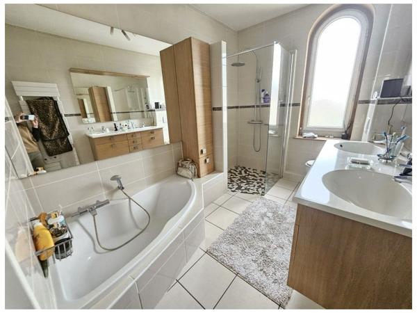 Maison - MONTROND LES BAINS