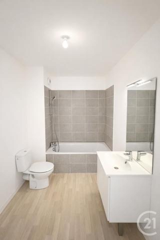 Appartement F2 à vendre  2 pièces - 41,13 m2 STAINS - 93