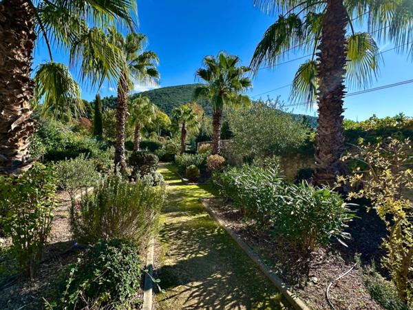 T3 de charme avec Terrasse et Box – Marseille 9e, Traverse Regny – secteur Cabot / Saint-Tronc