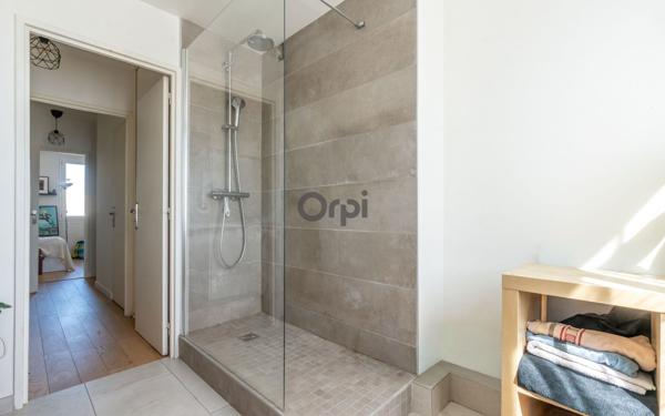 Appartement à vendre    4 pièces • 115,14 m2 Joinville-le-Pont