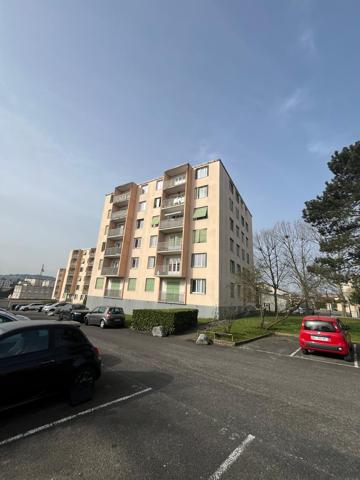 À vendre – Appartement T4 avec balcon, 3èmle étage avec ascenseur et stationnement privatif