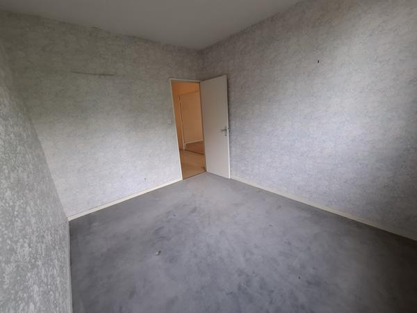 À vendre – Appartement T4 avec balcon, 3èmle étage avec ascenseur et stationnement privatif