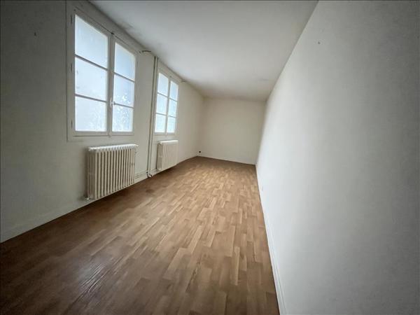 Maison à vendre |  Issoudun |  6 pièces | 214 m²