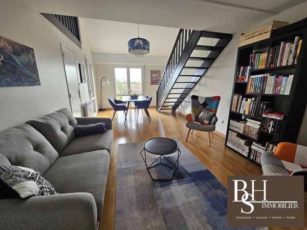 POITIERS FAC / CAMPUS Appartement de type 2, 62 m² avec balcon et ascenseur.