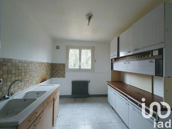 Maison de village 4 pièces de 80 m² à Chuelles (45220)