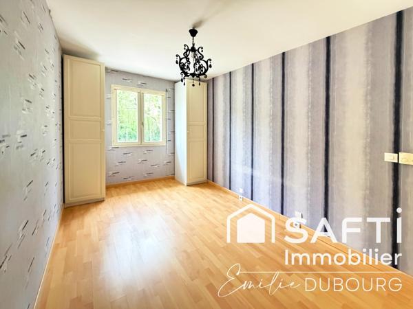 Maison de 146 m² - 8 pièces
