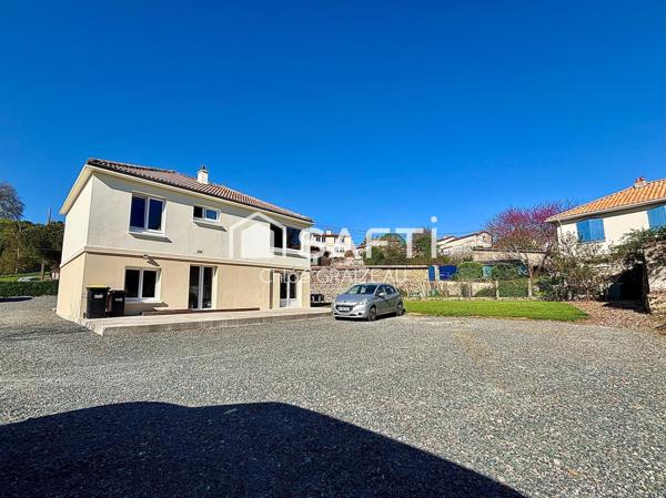 Maison rénovée en 2 logements – 121 m² habitables