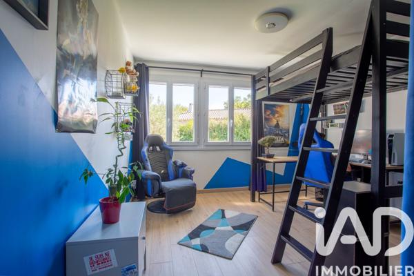 Maison à vendre 6 pièces 166 m² Rochefort-du-Gard