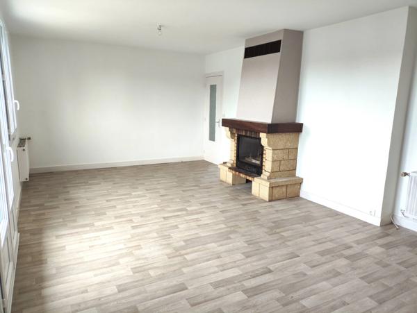 Maison T4 de 96 m² avec garage et grand terrain – Saint-Germain-de-Lusignan