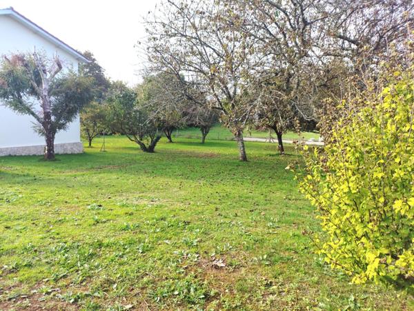 Maison T4 de 96 m² avec garage et grand terrain – Saint-Germain-de-Lusignan