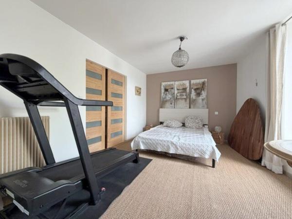 Maison 5 pièce(s) 4 chambre(s) 160 m²