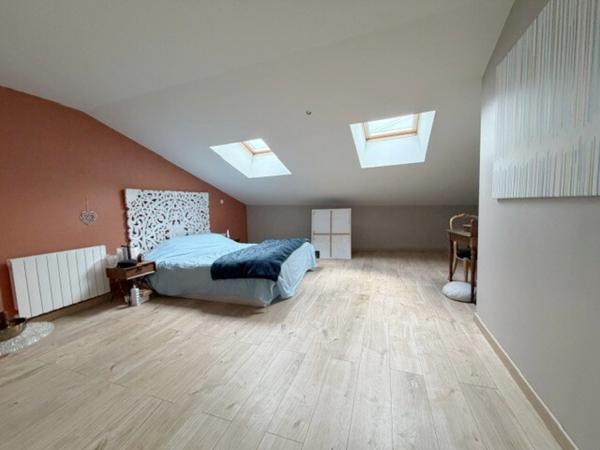 Maison 5 pièce(s) 4 chambre(s) 160 m²
