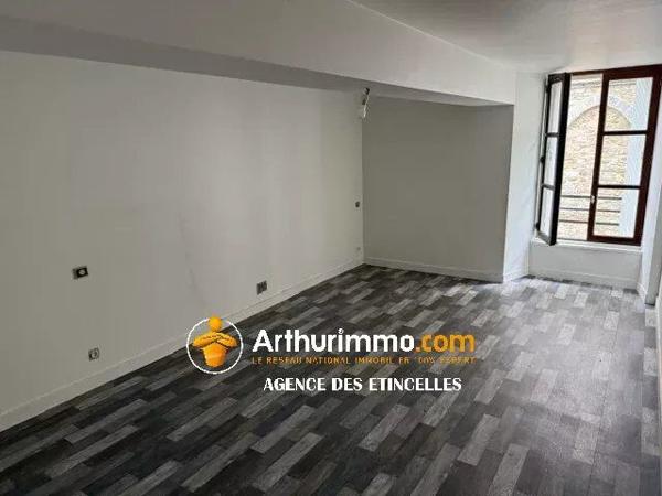 Vente                                                      Maison
                        
                     5 pièces                      135 m2                     à Châteaubriant