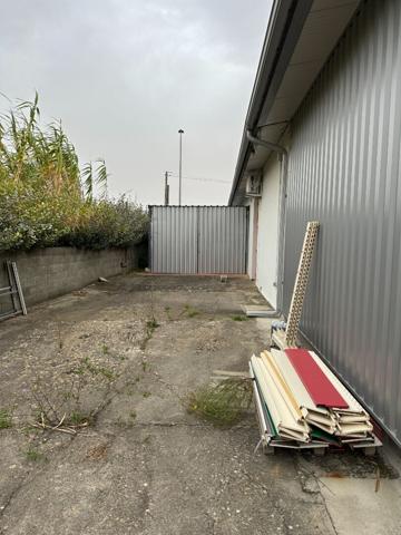 Locataire en place - Bail 3 6 9 - Carcassonne La Bouriette - Local pro 300 m² loué