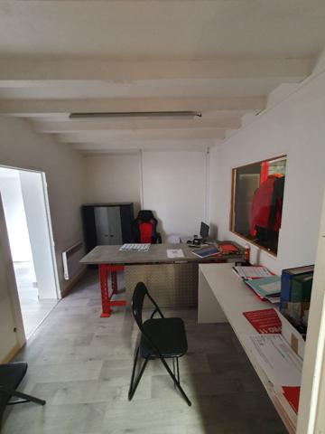 Locataire en place - Bail 3 6 9 - Carcassonne La Bouriette - Local pro 300 m² loué