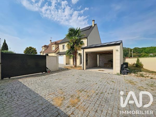Maison à vendre 6 pièces 158 m² Saint-Fargeau-Ponthierry