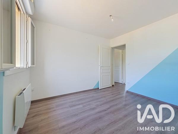 Maison à vendre 6 pièces 158 m² Saint-Fargeau-Ponthierry
