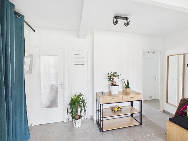 APPARTEMENT T4 bis CLIMATISE DE 74.44m² AVEC BALCON CAVE ET GARAGE SITUE A BOURG LES VALENCE 26500