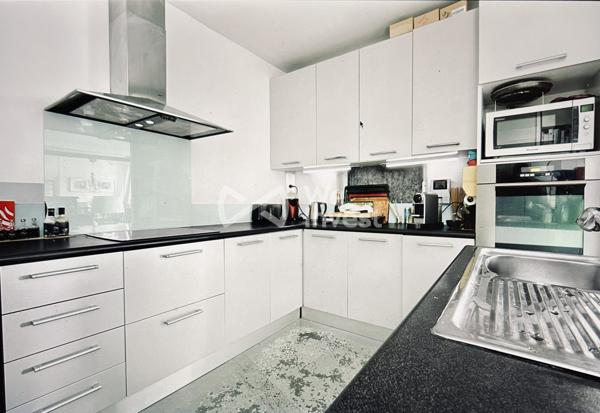 Péniche-loft 115 m²+ terrasse 80 m²-Métro Pont de St-Cloud (92)