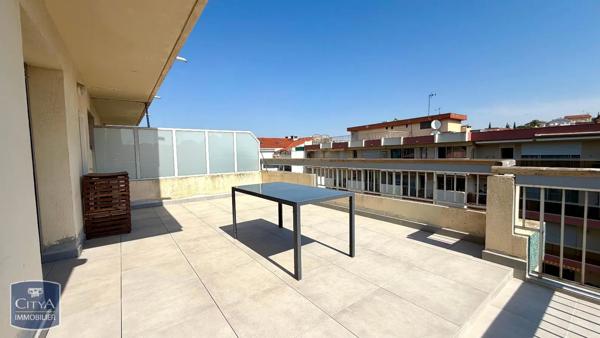 Appartement à louer 3 pièces 58.09m² Saint-Raphaël (83700)