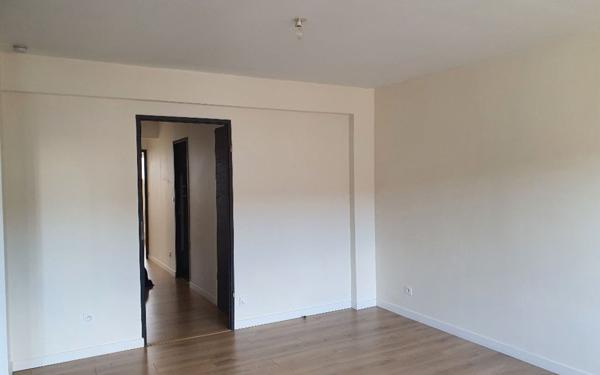 Appartement à louer    3 pièces •  Hazebrouck