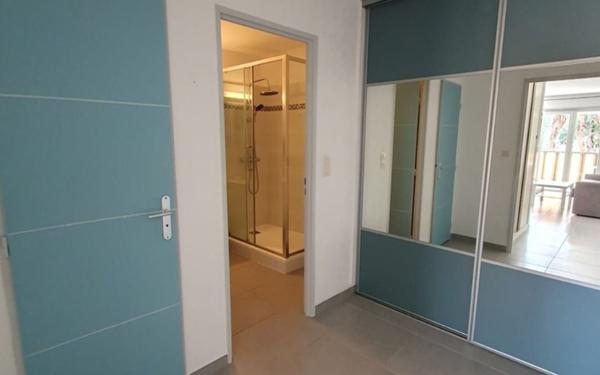 Appartement à vendre    1 pièce • 34 m2 Fréjus