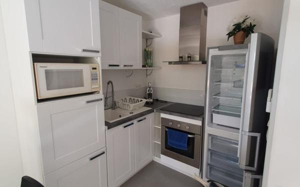 Appartement à vendre    1 pièce • 34 m2 Fréjus