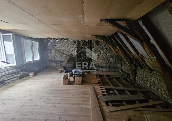 Maison 5 pièces 170m2 avec dépendances et terrain attenant - SUD TARBES