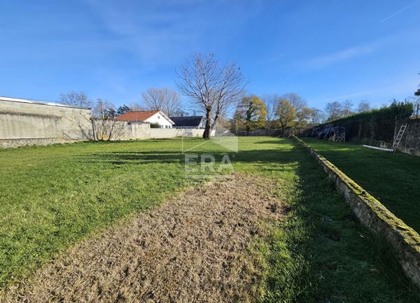 Maison 5 pièces 170m2 avec dépendances et terrain attenant - SUD TARBES