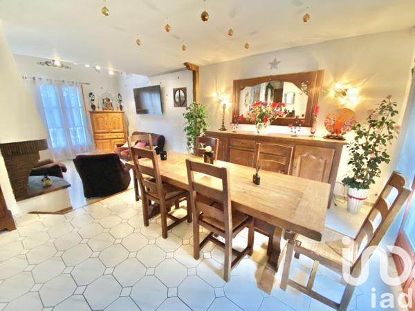 Maison traditionnelle 5 pièces de 138 m² à Thiais (94320)