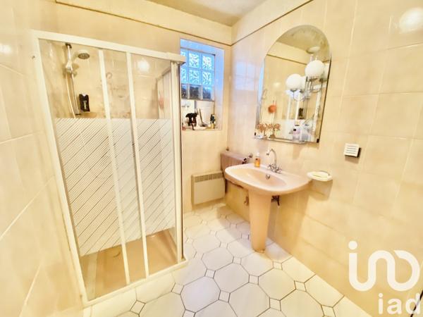 Maison traditionnelle 5 pièces de 138 m² à Thiais (94320)