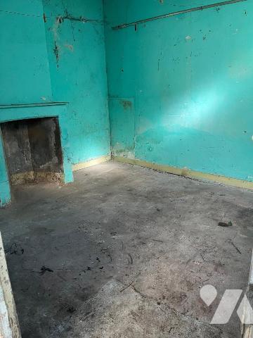 CENTRE VILLE : Appartement Type 2 avec cour privative