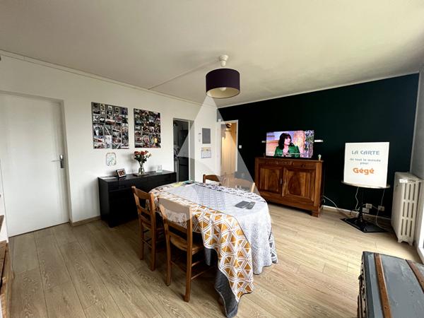 Appartement 4 pièces 81.13 m2