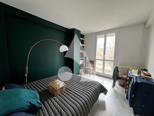 Appartement 4 pièces 81.13 m2