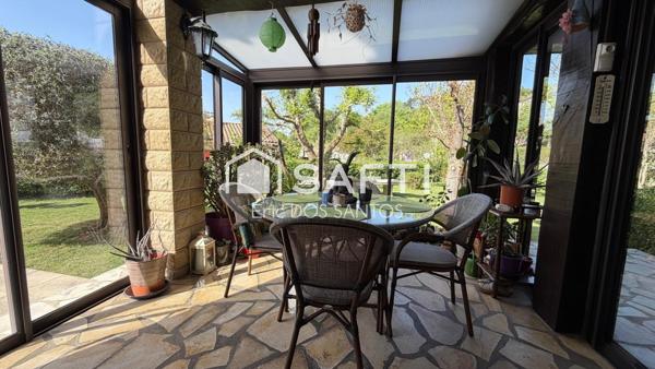 Propriété familiale au cœur d’un écrin de verdure Jardin remarquable et piscine