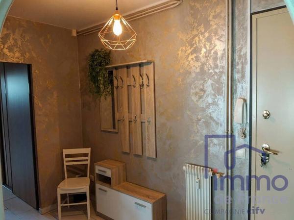 Appartement 3 pièces                                        - 43000 Le Puy-en-Velay Réf : 2663-CIFVFOREZVELAY