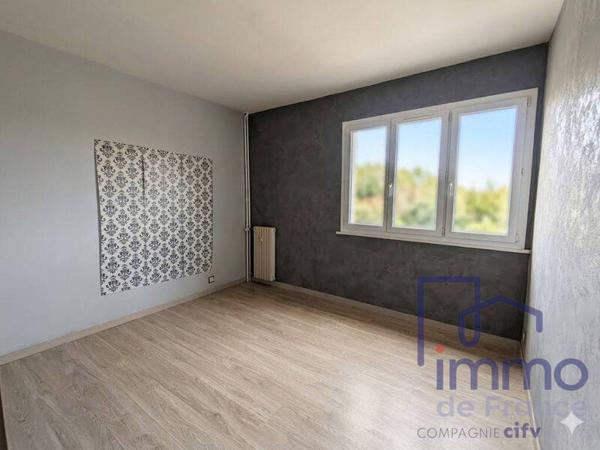 Appartement 3 pièces                                        - 43000 Le Puy-en-Velay Réf : 2663-CIFVFOREZVELAY